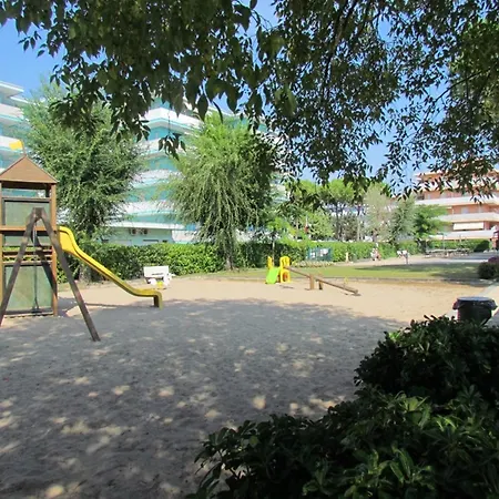 Enjoy A Renovated Flat Surrounded By Pools * ビビオーネ