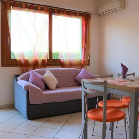 Appartement Enjoy A Flat Surrounded By Pools